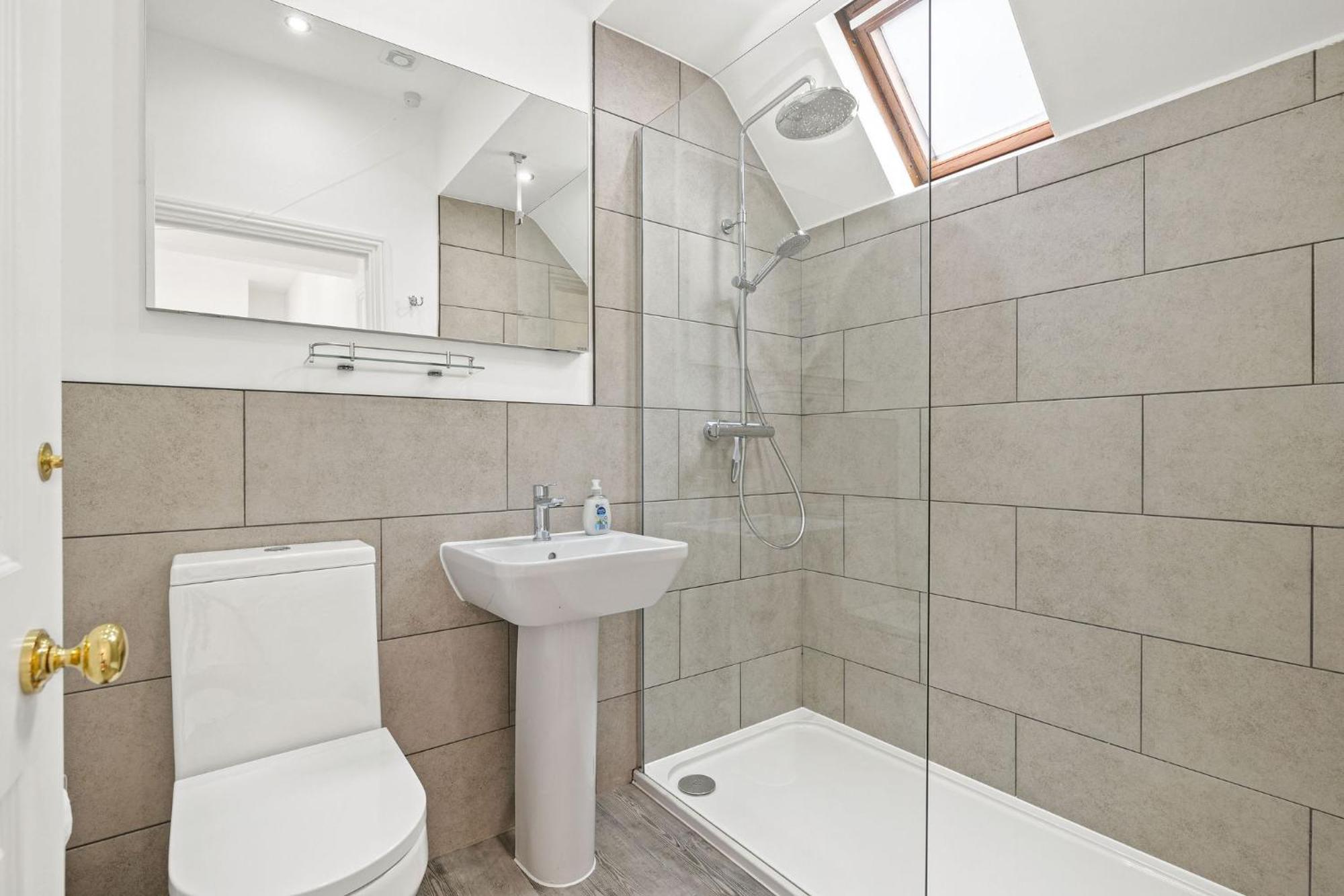 Flower Cottage By Ludlow Castle With Onsite Parking Ngoại thất bức ảnh
